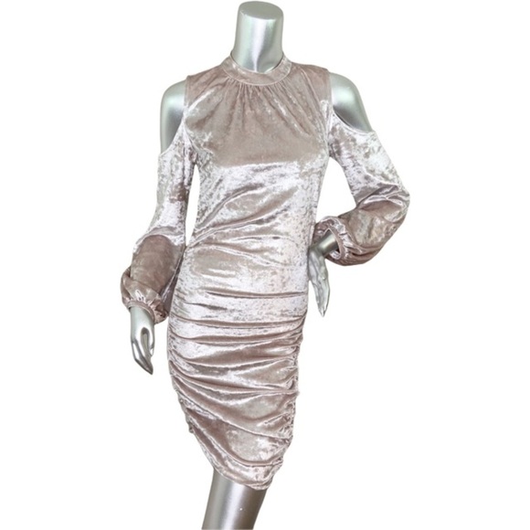 Express Crushed Velvet Cold Shoulder, Ruched Sides, Stretch Size S - Picture 2 of 7